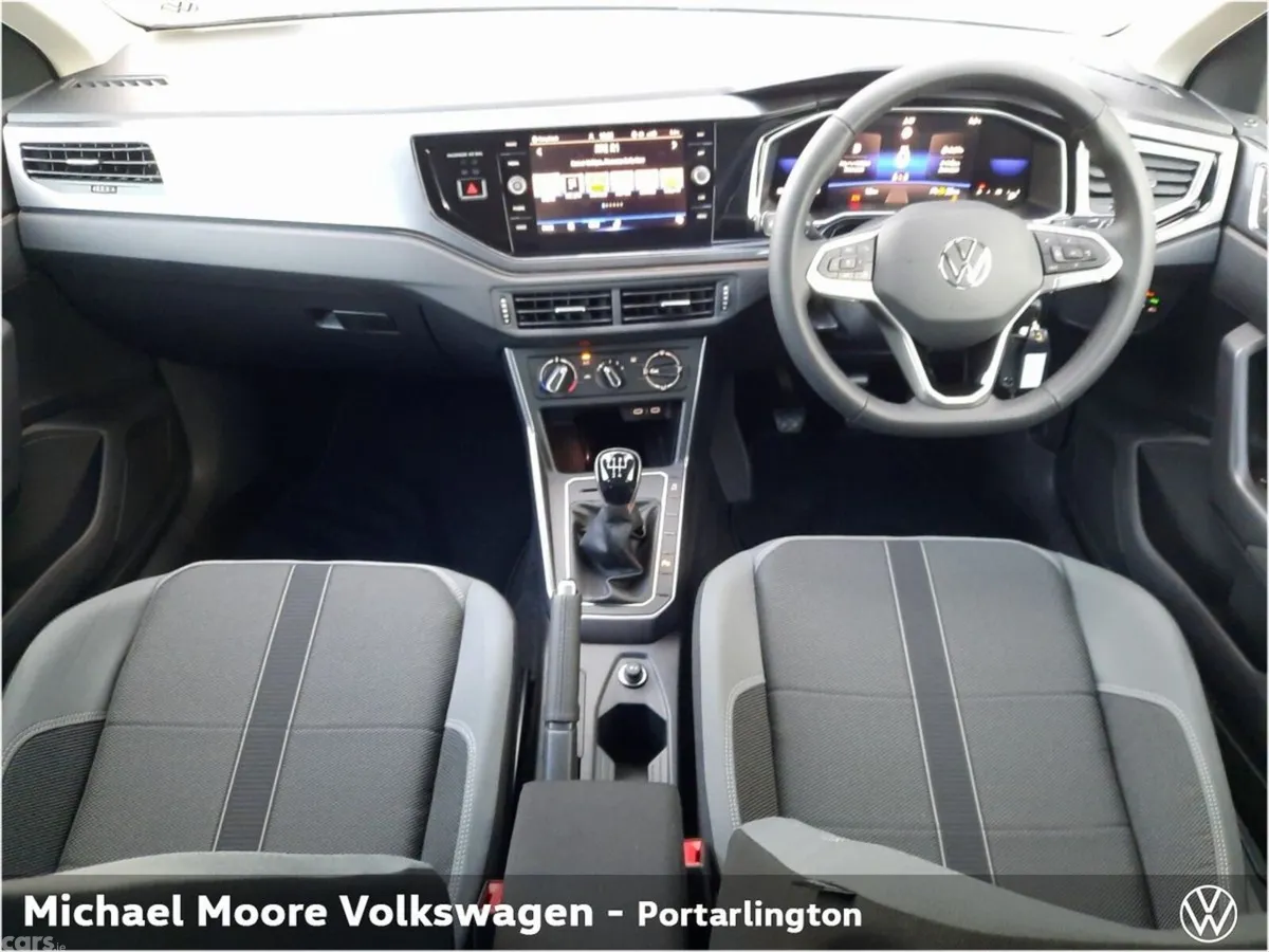 Volkswagen Polo Hatchback, Petrol, 2027, Silver