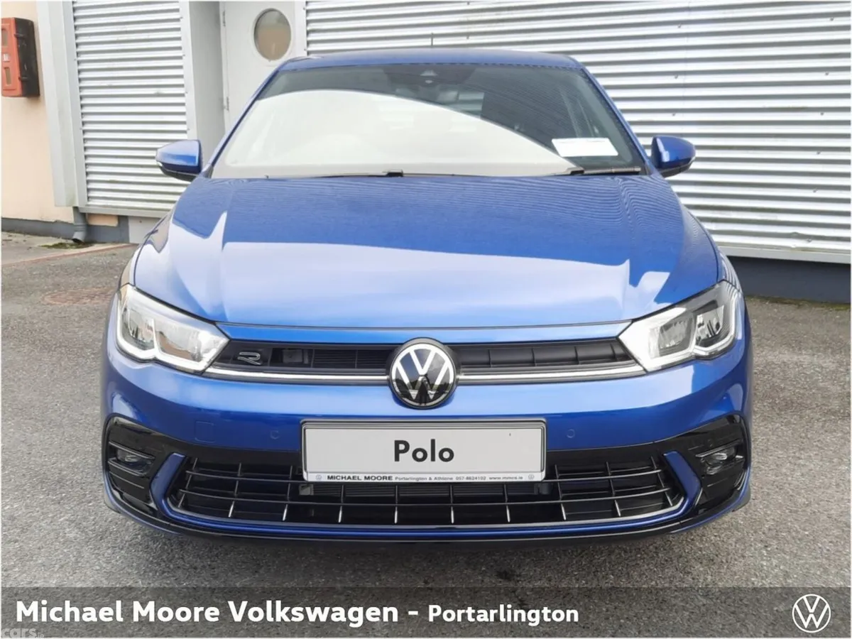 Volkswagen Polo Hatchback, Petrol, 2027, Blue