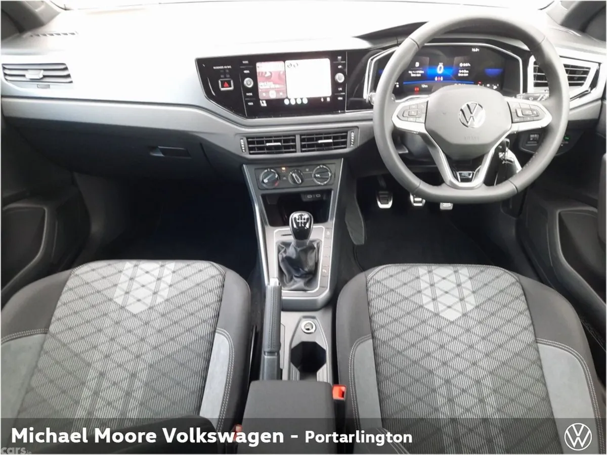 Volkswagen Polo Hatchback, Petrol, 2027, Blue