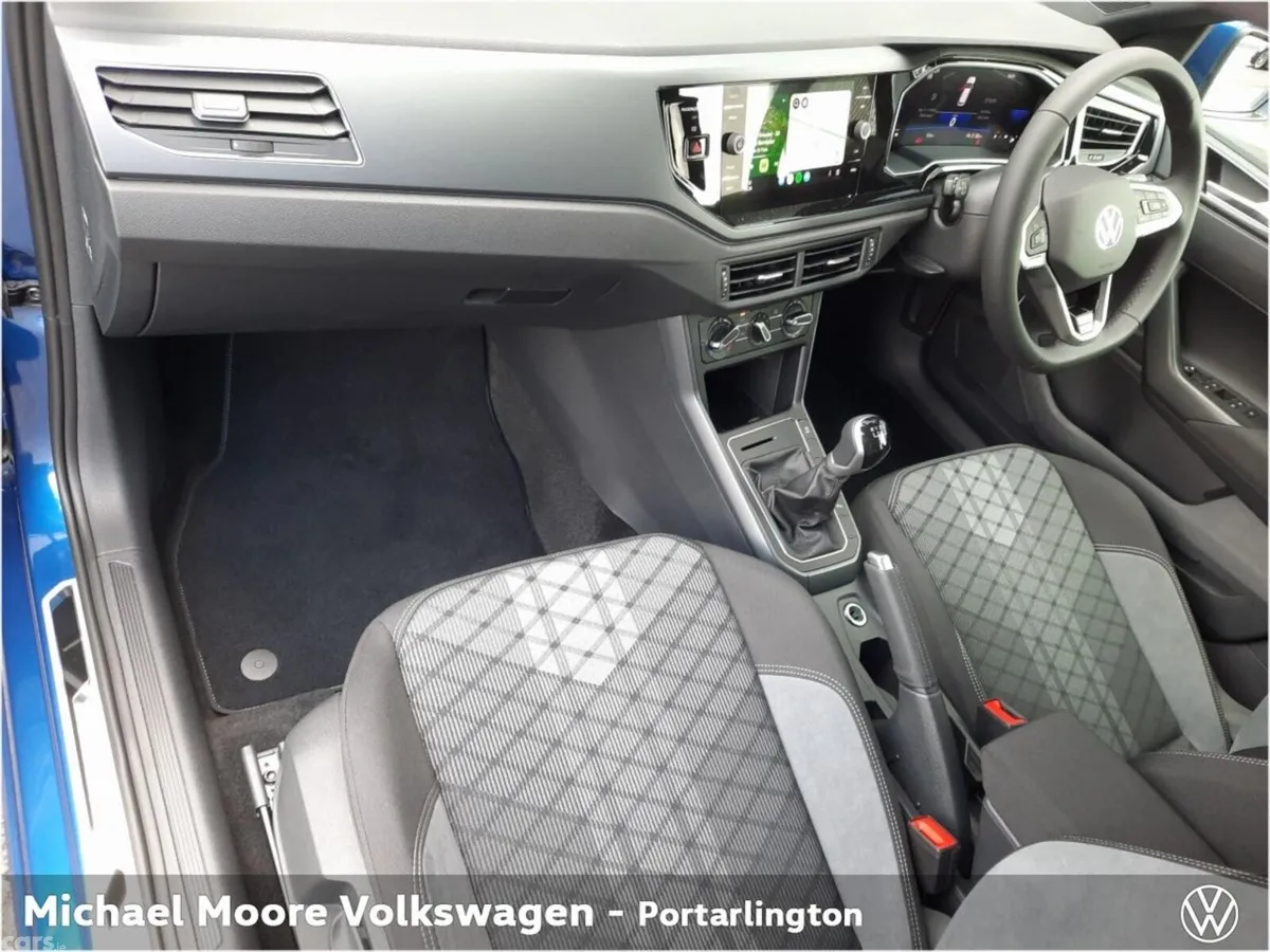 Volkswagen Polo Hatchback, Petrol, 2027, Blue