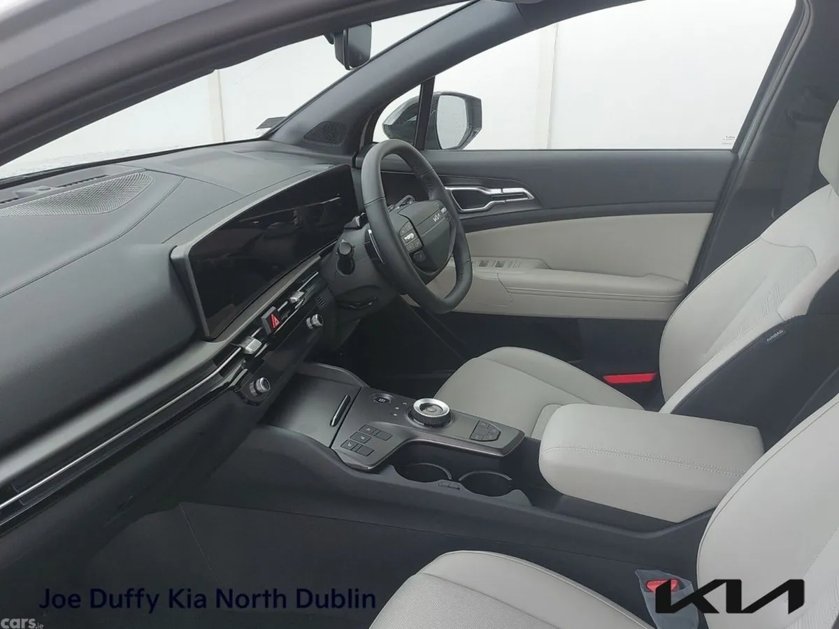 Kia Sportage SUV, Petrol Hybrid, 2026, Grey
