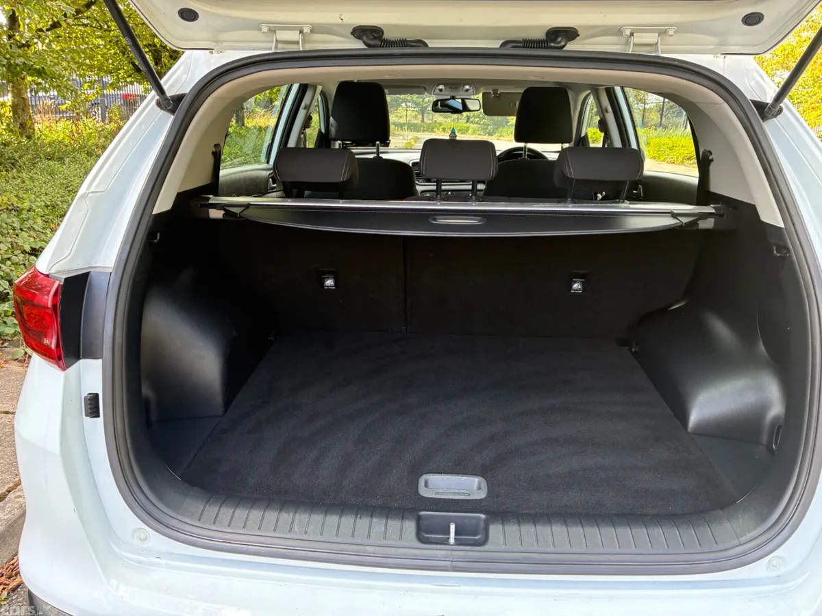Kia Sportage SUV, Diesel, 2019, White
