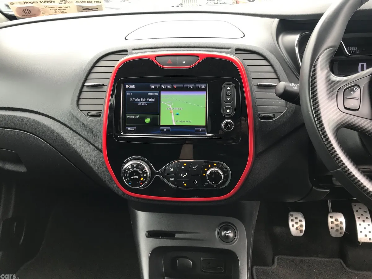 Renault Captur Hatchback, Diesel, 2017, Red