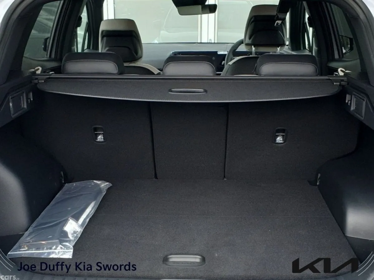 Kia Sportage SUV, Petrol Plug-in Hybrid, 2026, Black