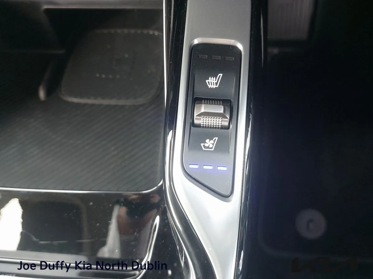 Kia Sorento SUV, Petrol Plug-in Hybrid, 2026, Grey