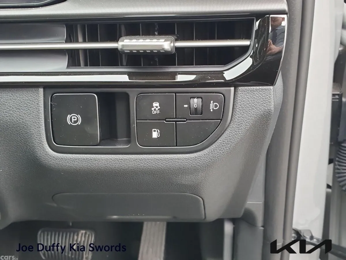Kia Sportage SUV, Petrol Hybrid, 2026, Black
