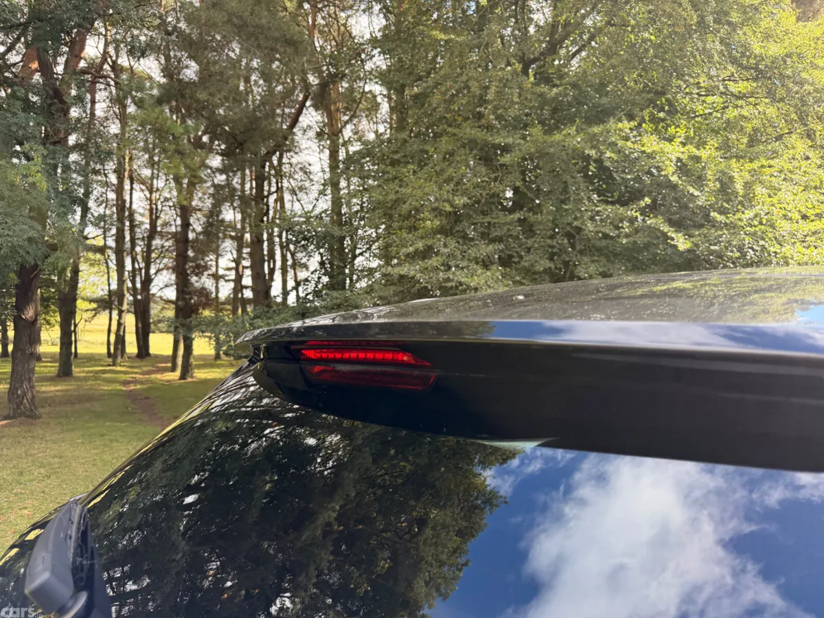 Peugeot 3008 MPV, Petrol, 2022, Black