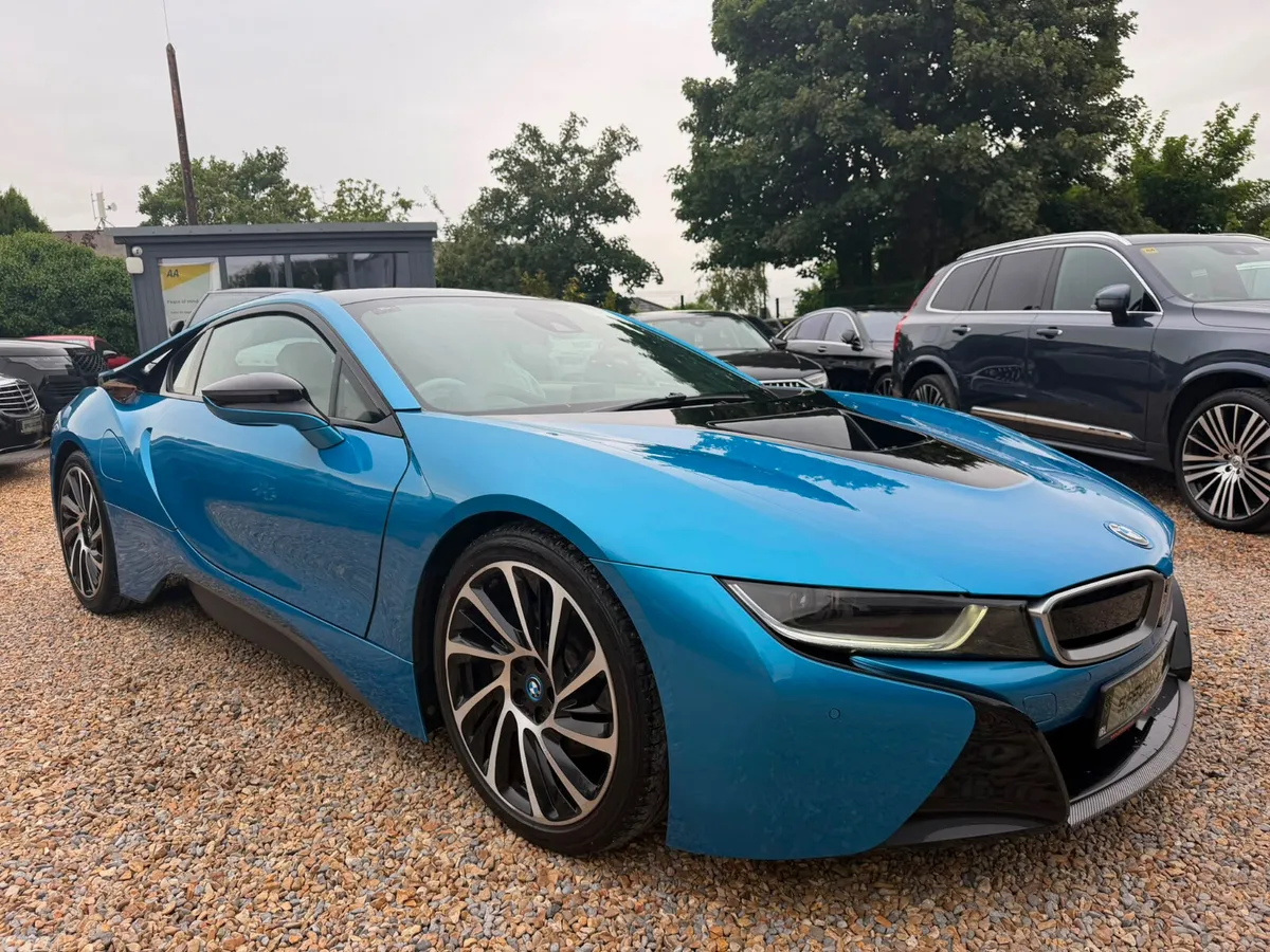 BMW i8 Coupe, Petrol Plug-in Hybrid, 2017, Blue