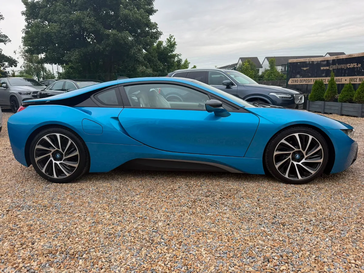 BMW i8 Coupe, Petrol Plug-in Hybrid, 2017, Blue