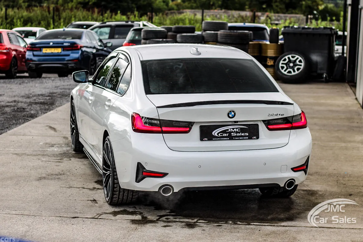 BMW 3-Series Saloon, Petrol Plug-in Hybrid, 2021, White