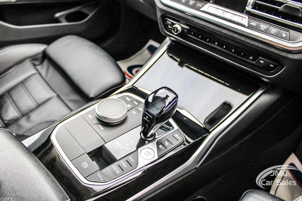 BMW 3-Series Saloon, Petrol Plug-in Hybrid, 2021, White