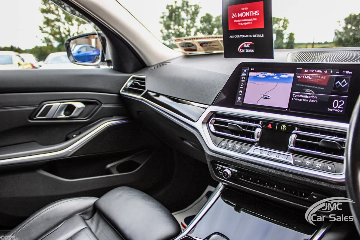 BMW 3-Series Saloon, Petrol Plug-in Hybrid, 2021, White