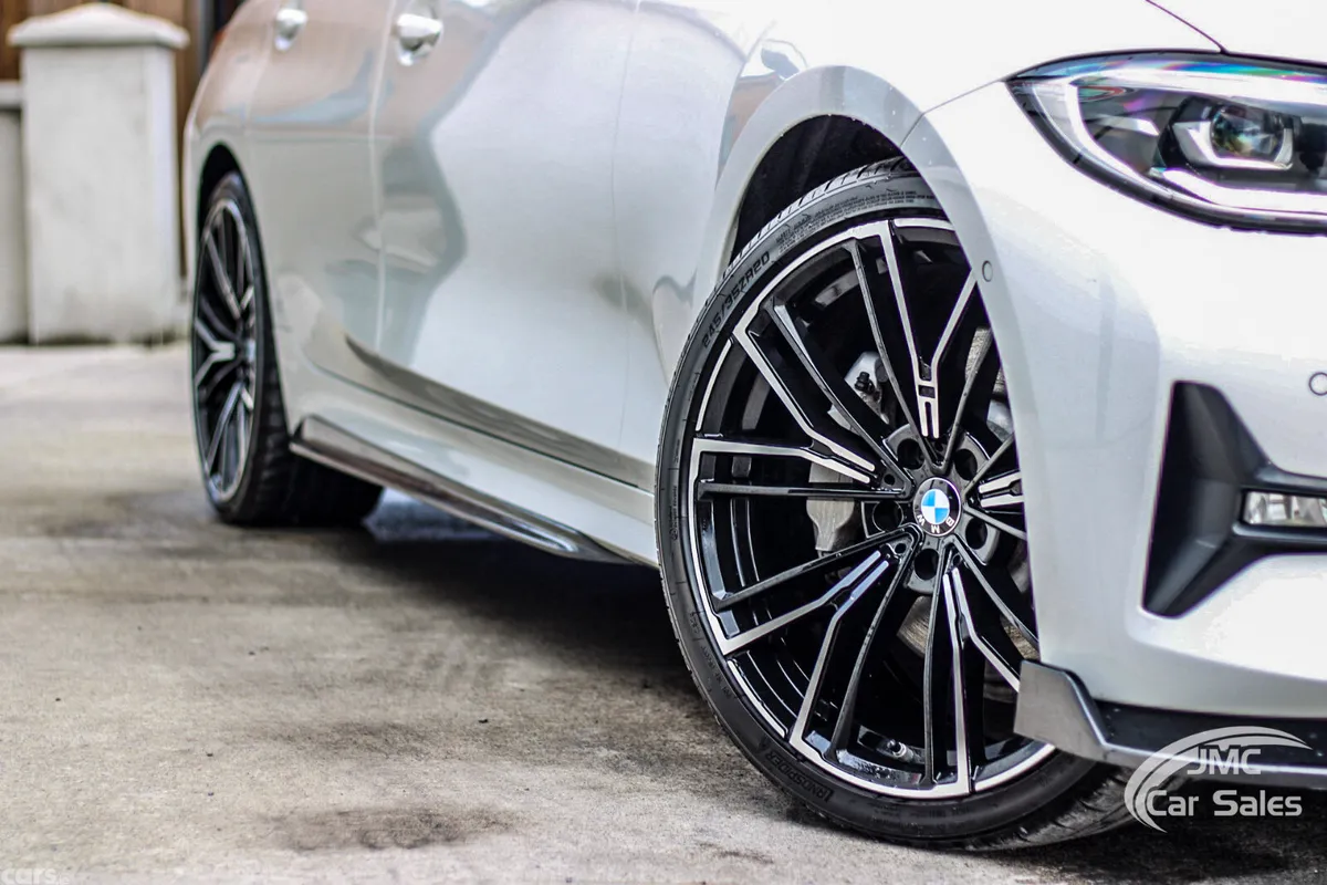 BMW 3-Series Saloon, Petrol Plug-in Hybrid, 2021, White