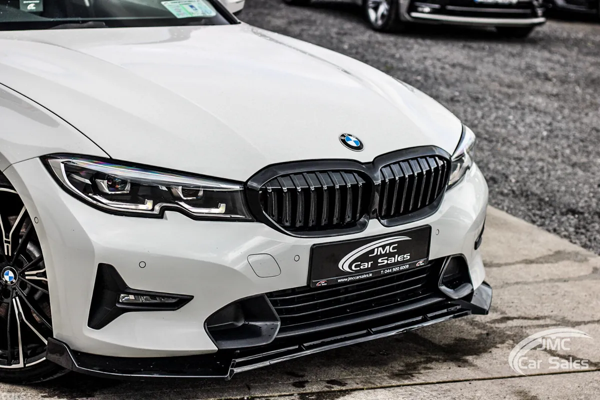 BMW 3-Series Saloon, Petrol Plug-in Hybrid, 2021, White