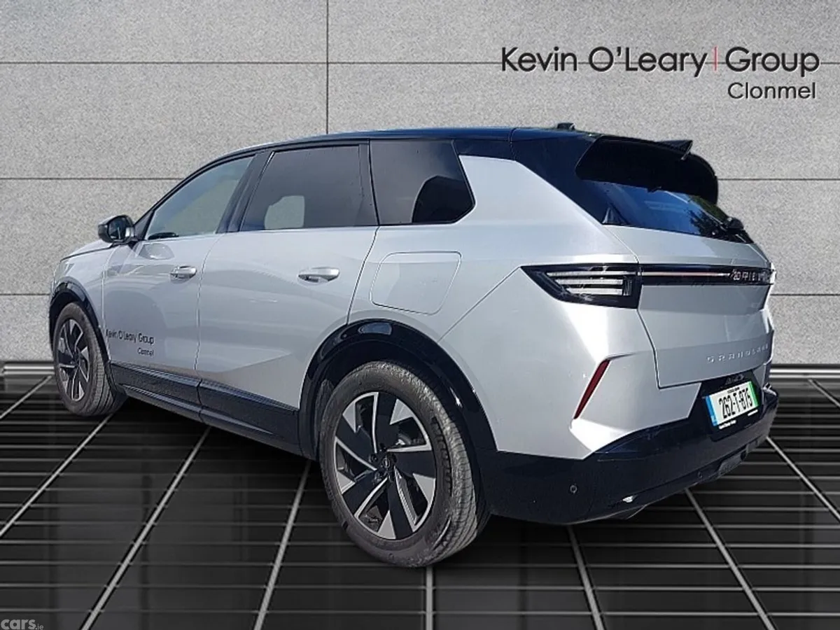 Opel Grandland SUV, Electric, 2026, Grey