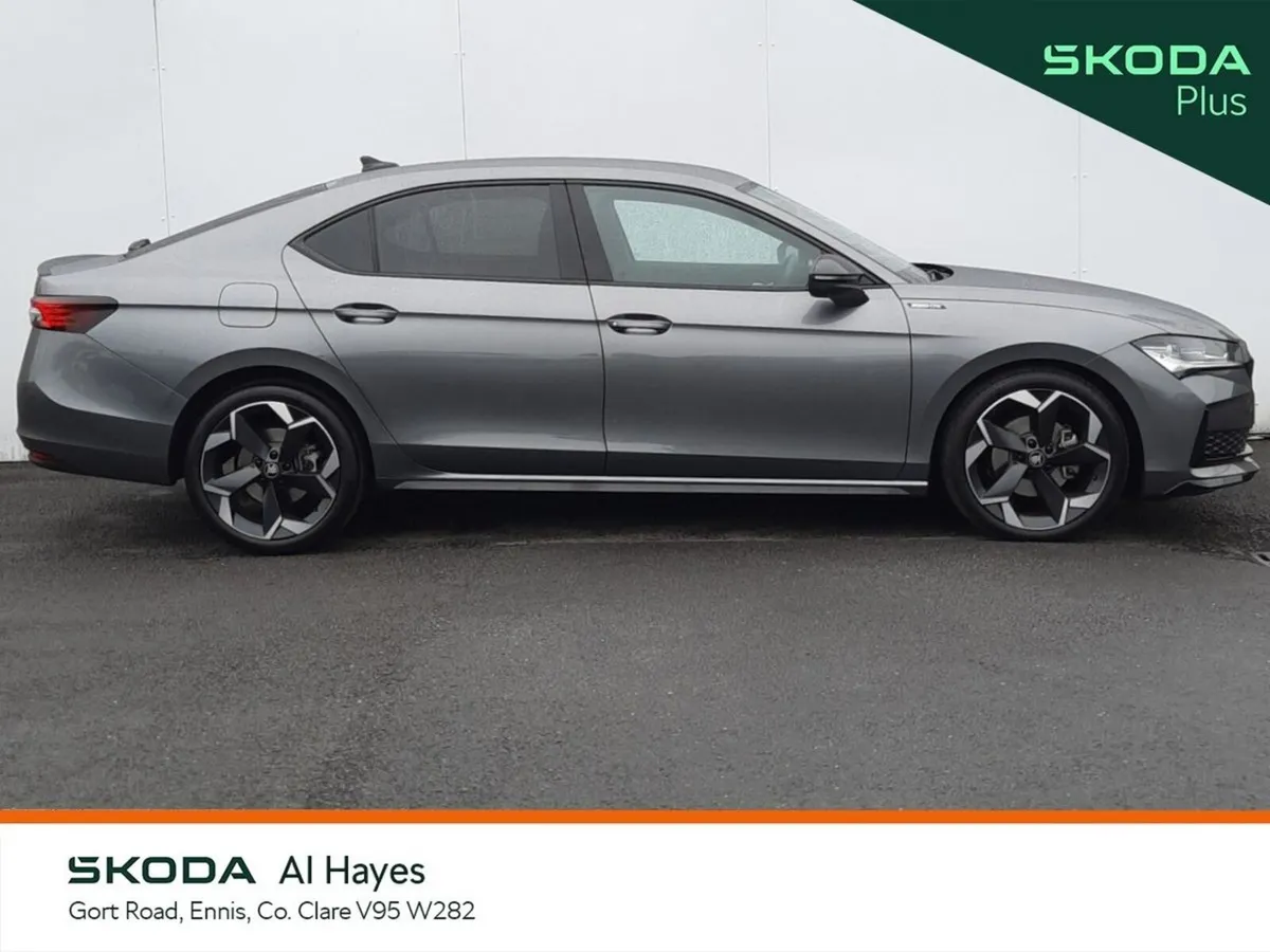 Skoda Superb Saloon, Diesel, 2026, Grey