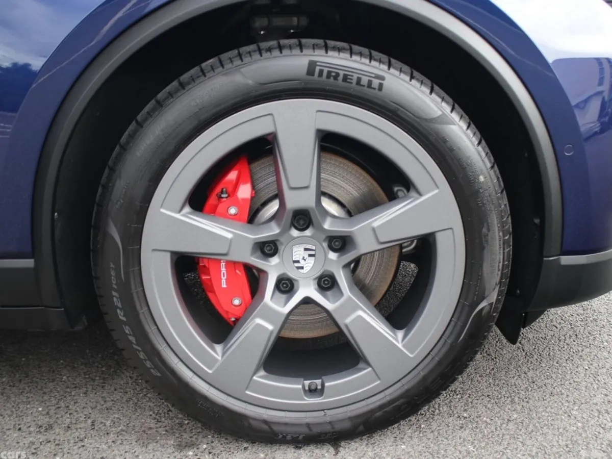 Porsche Macan SUV, Electric, 2026, Blue