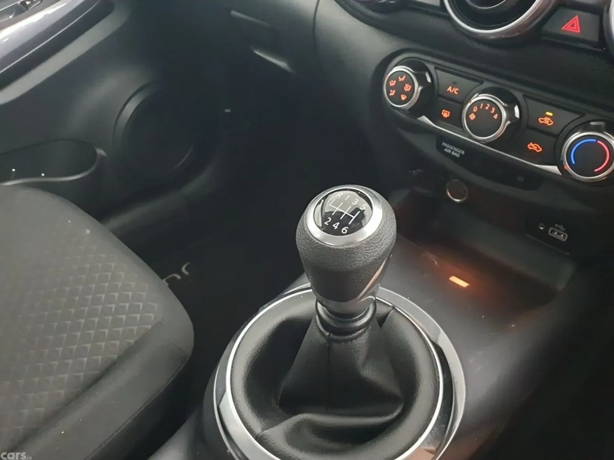 Nissan Juke SUV, Petrol, 2021, Red