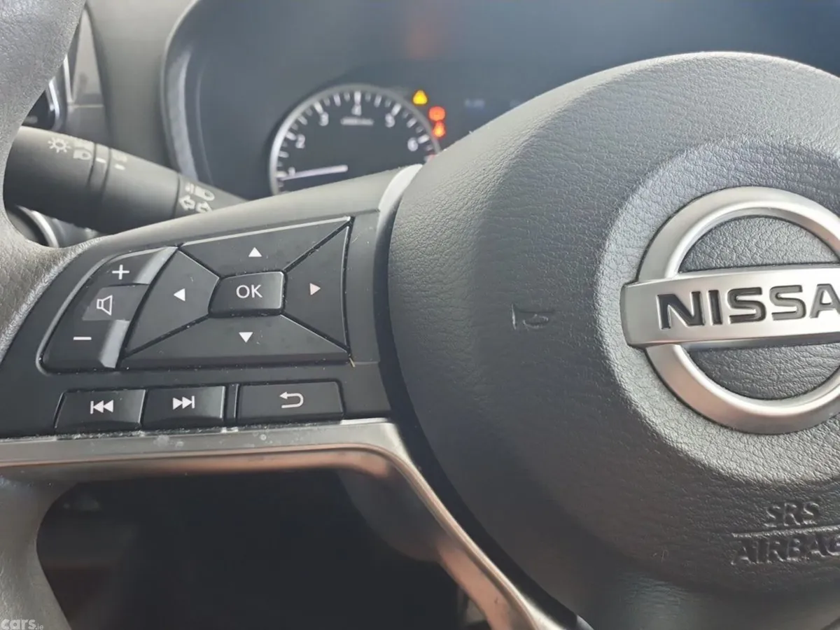 Nissan Juke SUV, Petrol, 2021, Red