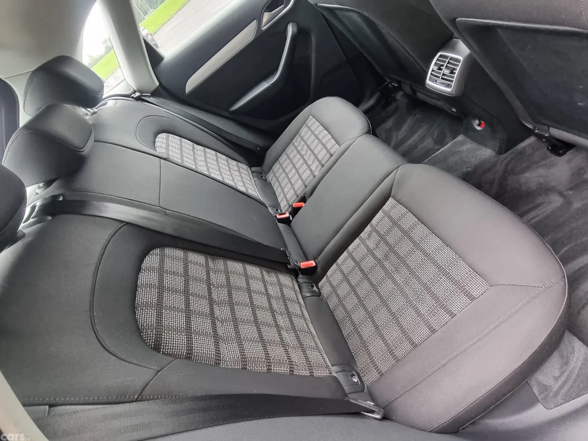 Audi Q3 SUV, Diesel, 2016, Black