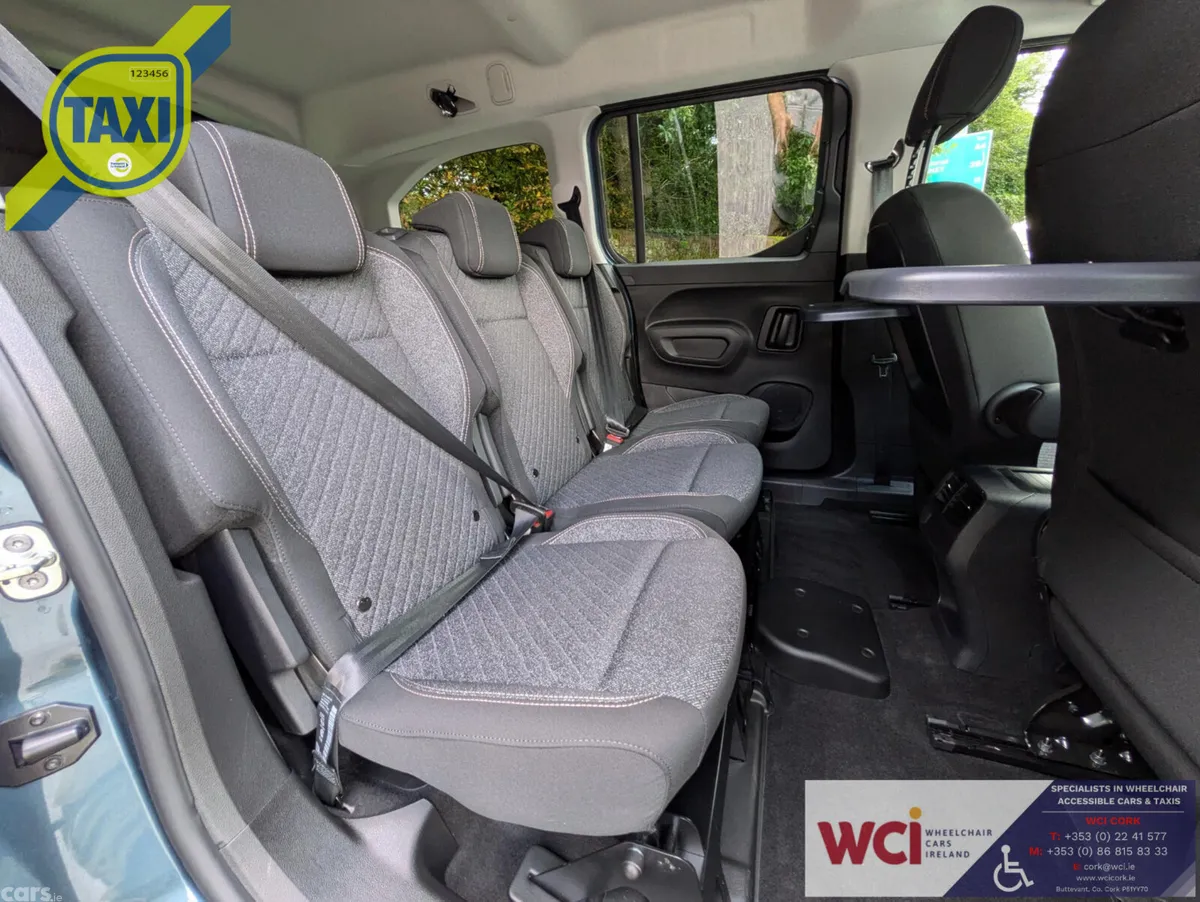 Peugeot Rifter MPV, Diesel, 2026, Blue