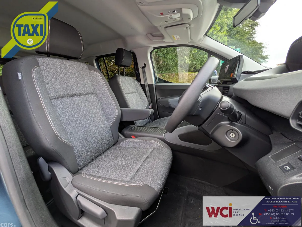 Peugeot Rifter MPV, Diesel, 2026, Blue