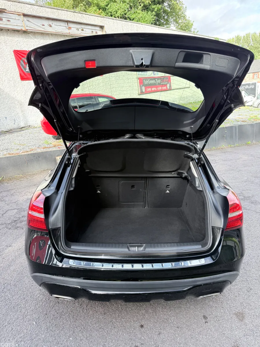 Mercedes-Benz GLA SUV, Petrol, 2019, Black
