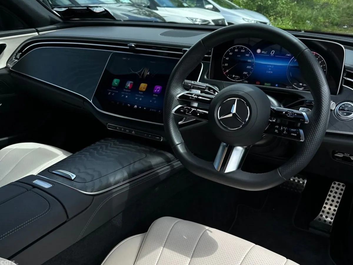 Mercedes-Benz E-Class Saloon, Petrol Plug-in Hybrid, 2024, Blue