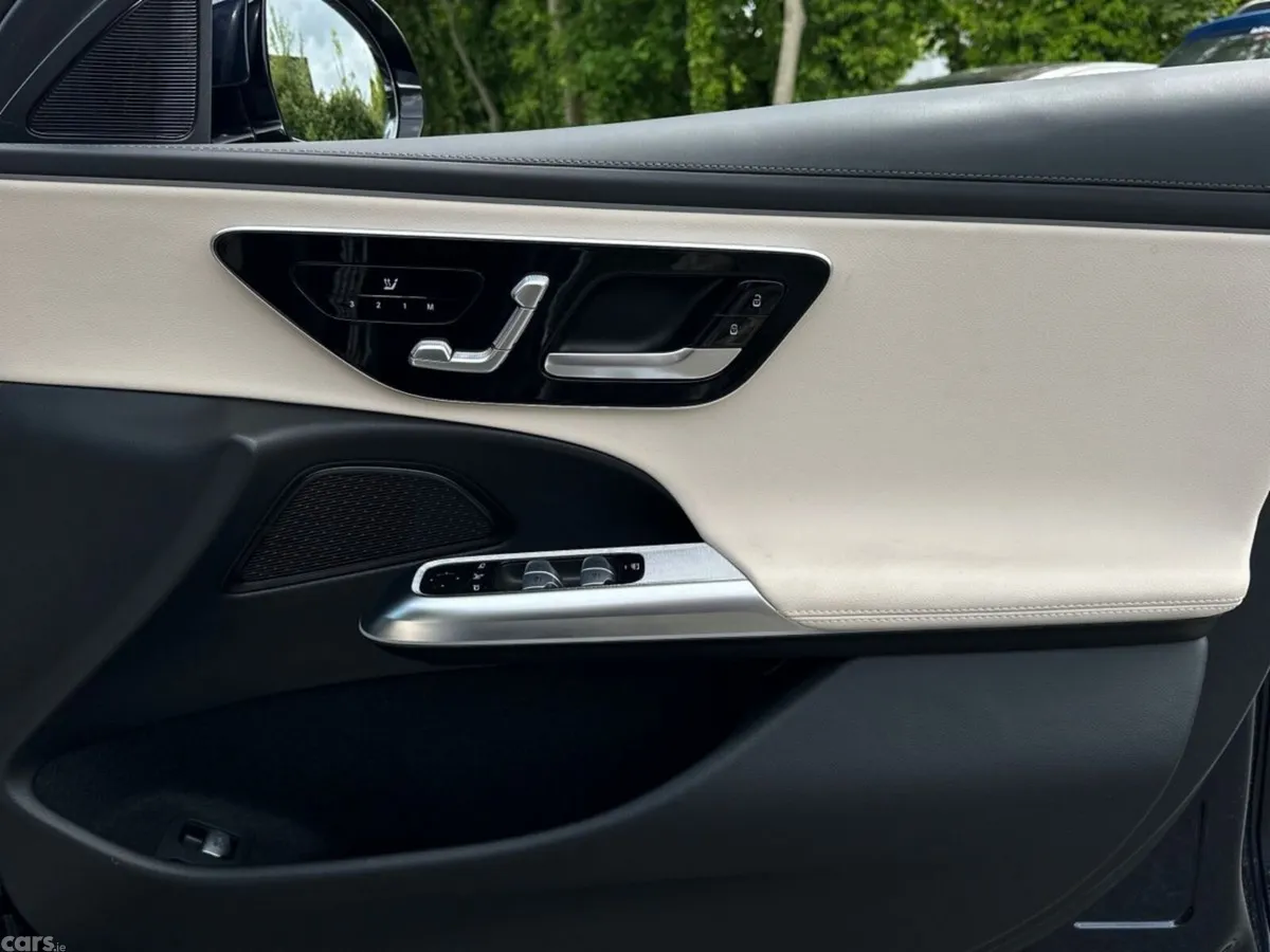 Mercedes-Benz E-Class Saloon, Petrol Plug-in Hybrid, 2024, Blue