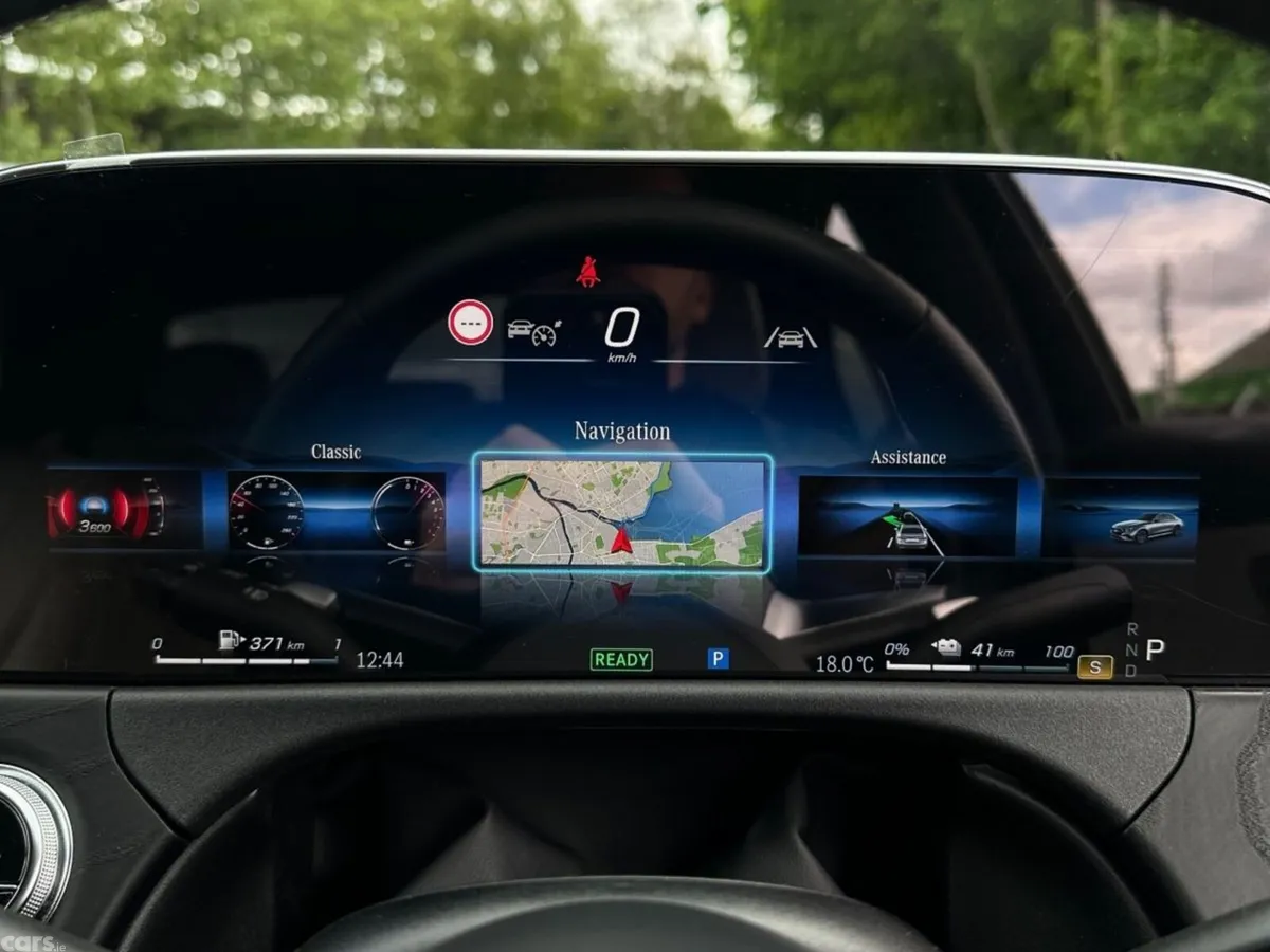 Mercedes-Benz E-Class Saloon, Petrol Plug-in Hybrid, 2024, Blue