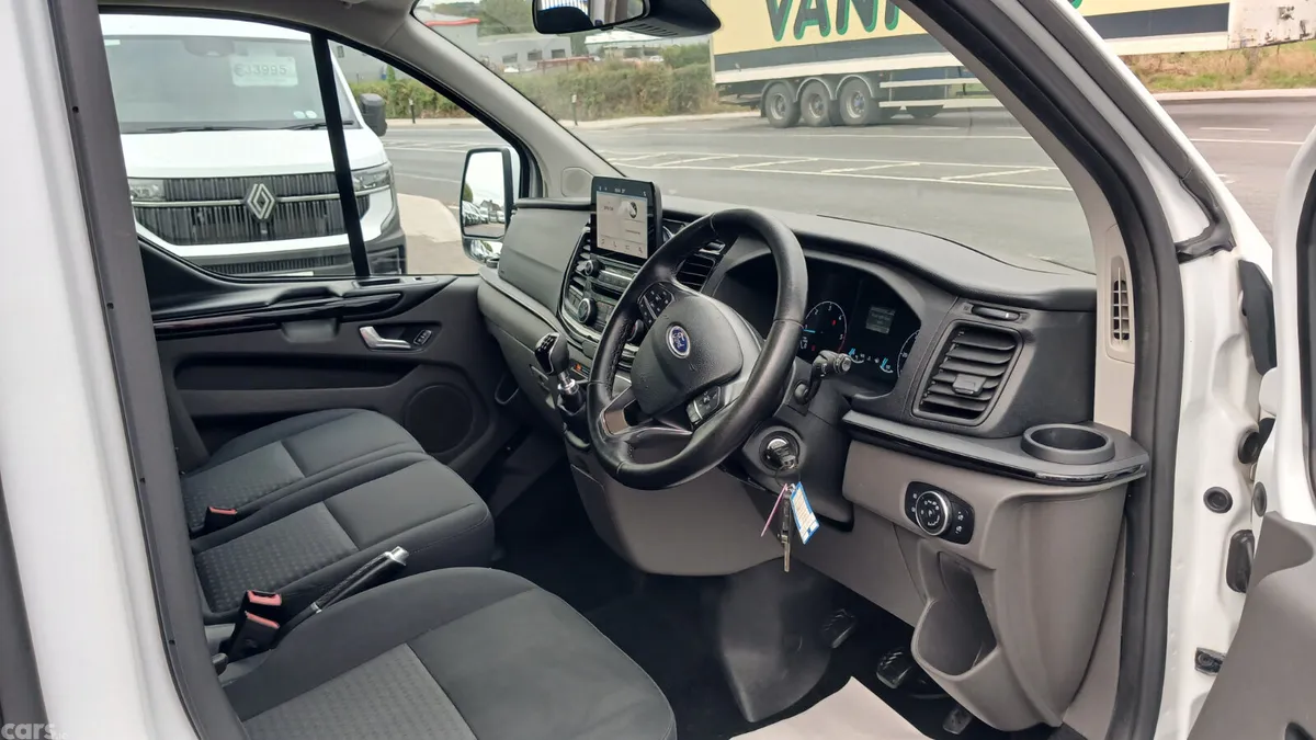 Ford Tourneo MPV, Diesel, 2020, White