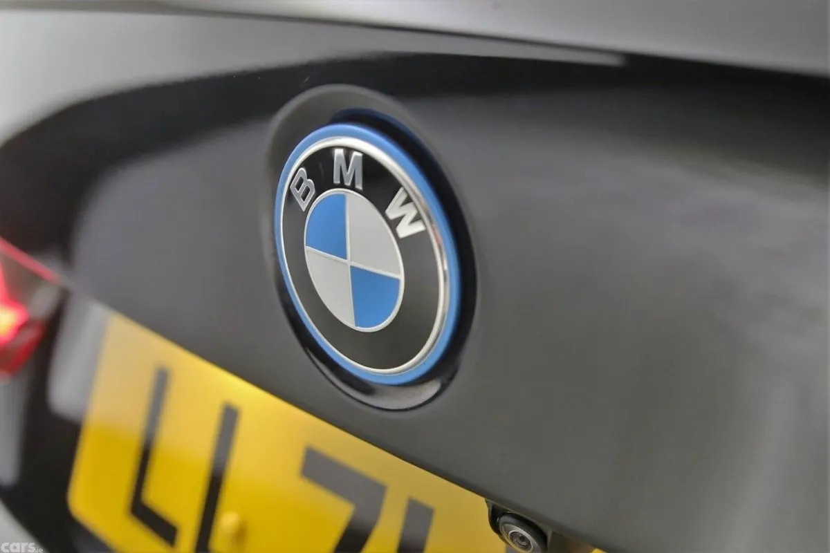 BMW 3-Series Saloon, Petrol Plug-in Hybrid, 2022, Black