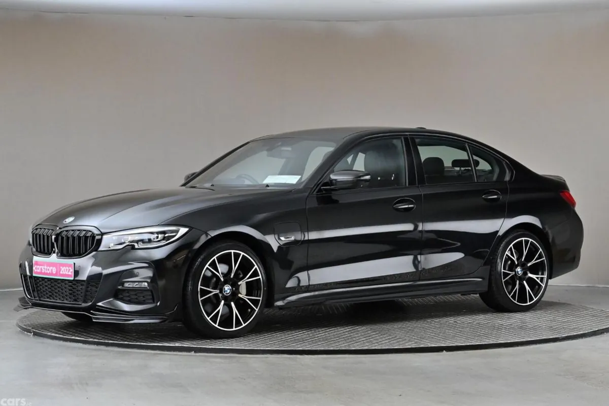 BMW 3-Series Saloon, Petrol Plug-in Hybrid, 2022, Black