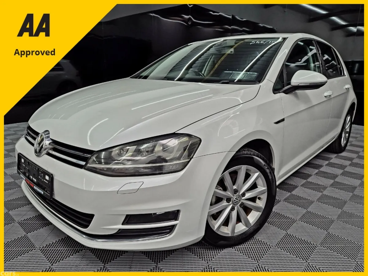 Volkswagen Golf Hatchback, Petrol, 2015, White