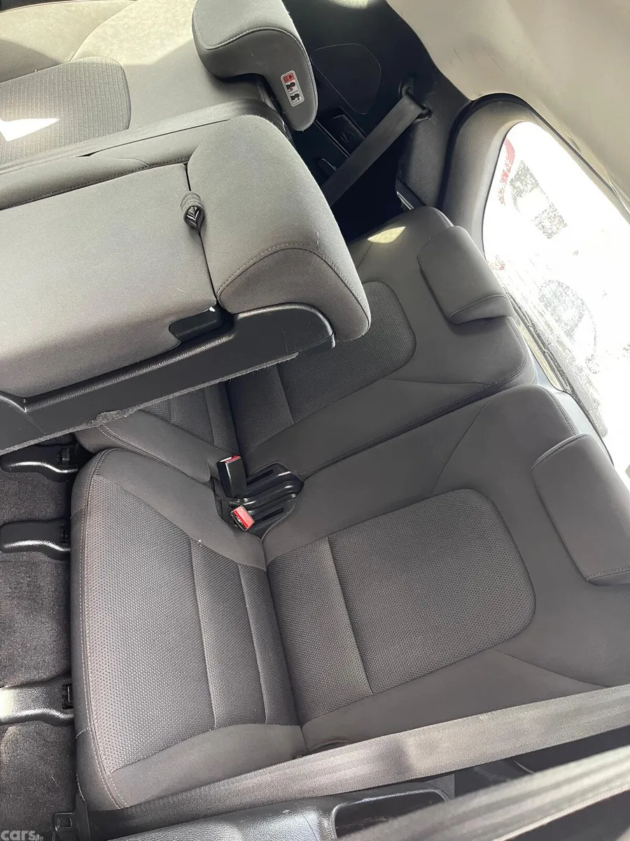 Hyundai Santa Fe SUV, Diesel, 2014, Silver