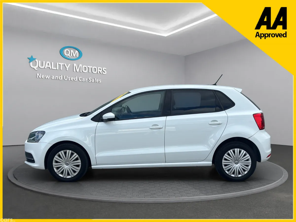Volkswagen Polo Hatchback, Petrol, 2015, White