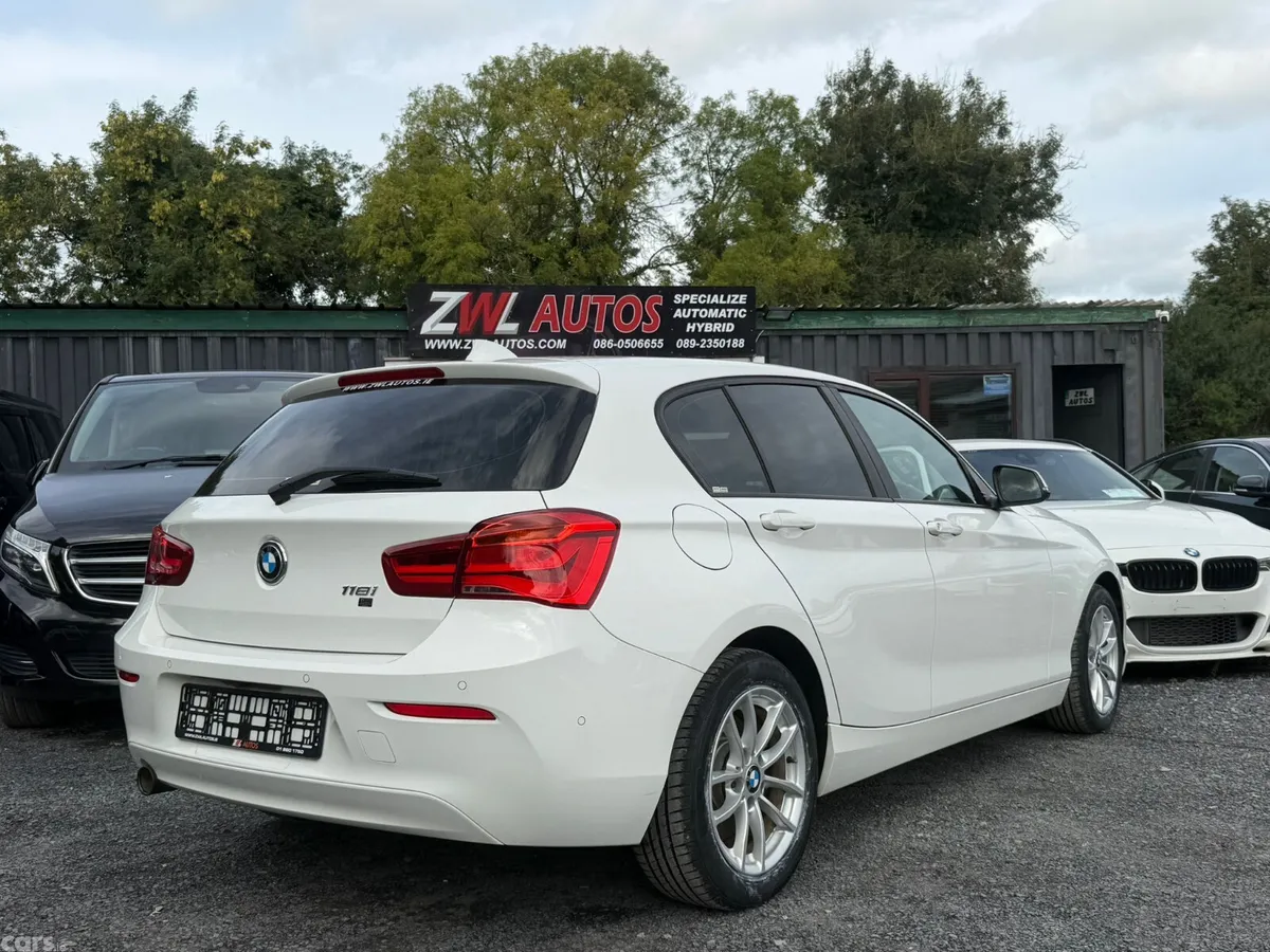 BMW 1-Series Hatchback, Petrol, 2018, White