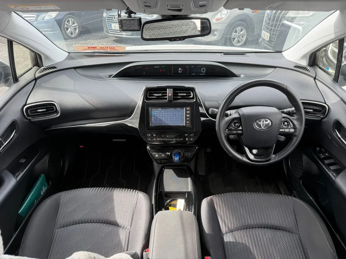 Toyota Prius Saloon, Petrol Hybrid, 2021, White