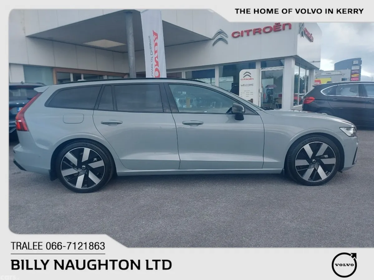 Volvo V60 Estate, Petrol Plug-in Hybrid, 2025, Grey