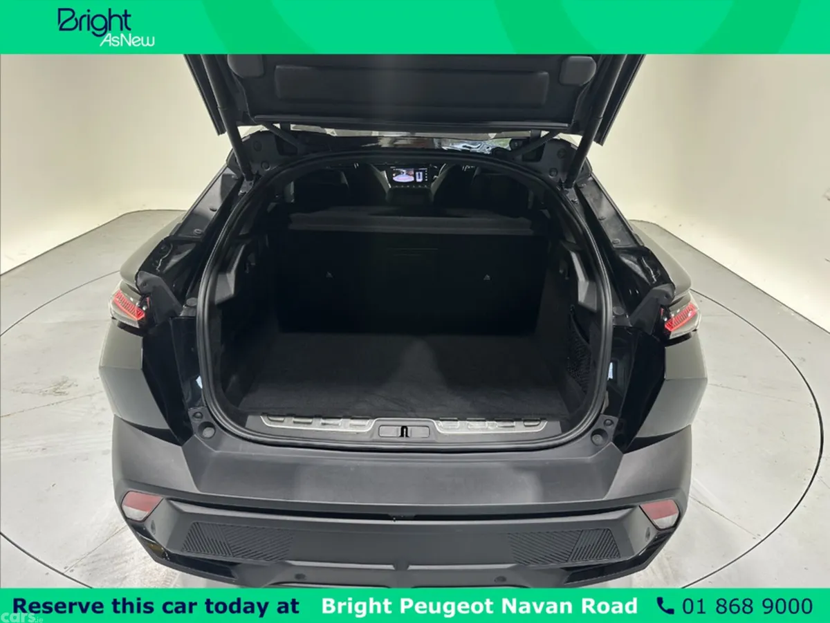 Peugeot 408 Hatchback, Petrol, 2024, Black
