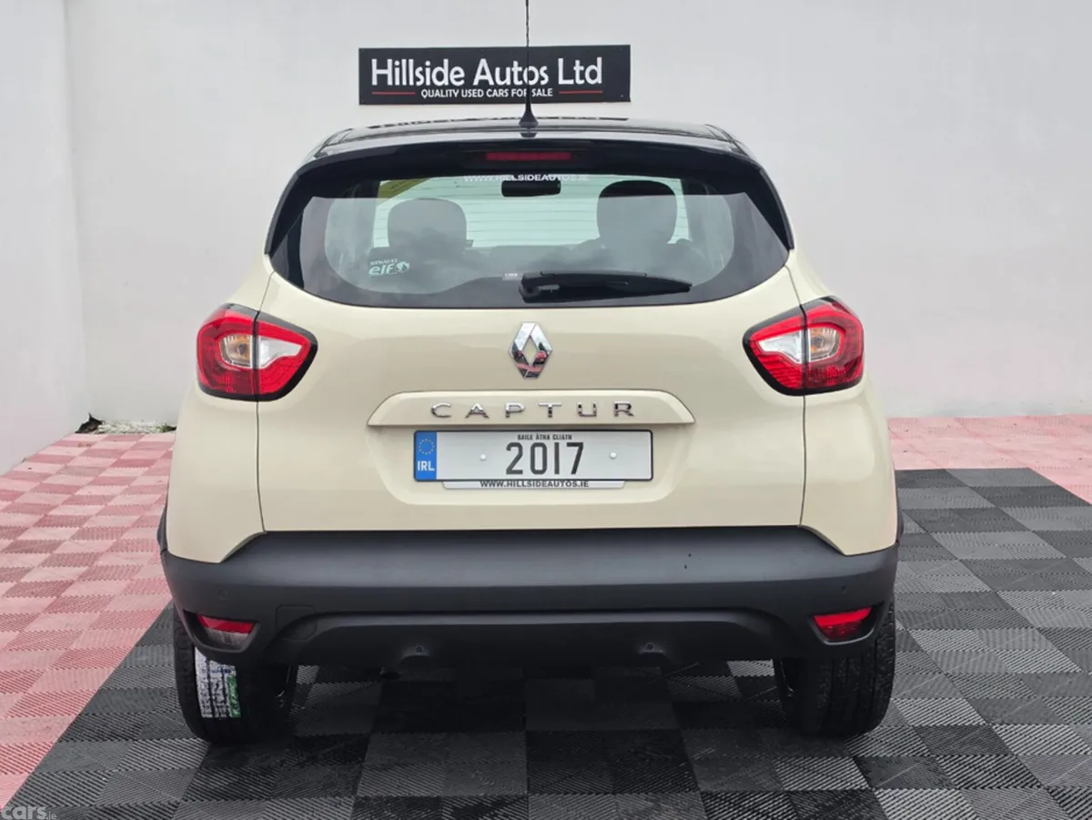 Renault Captur Hatchback, Petrol, 2017, Beige