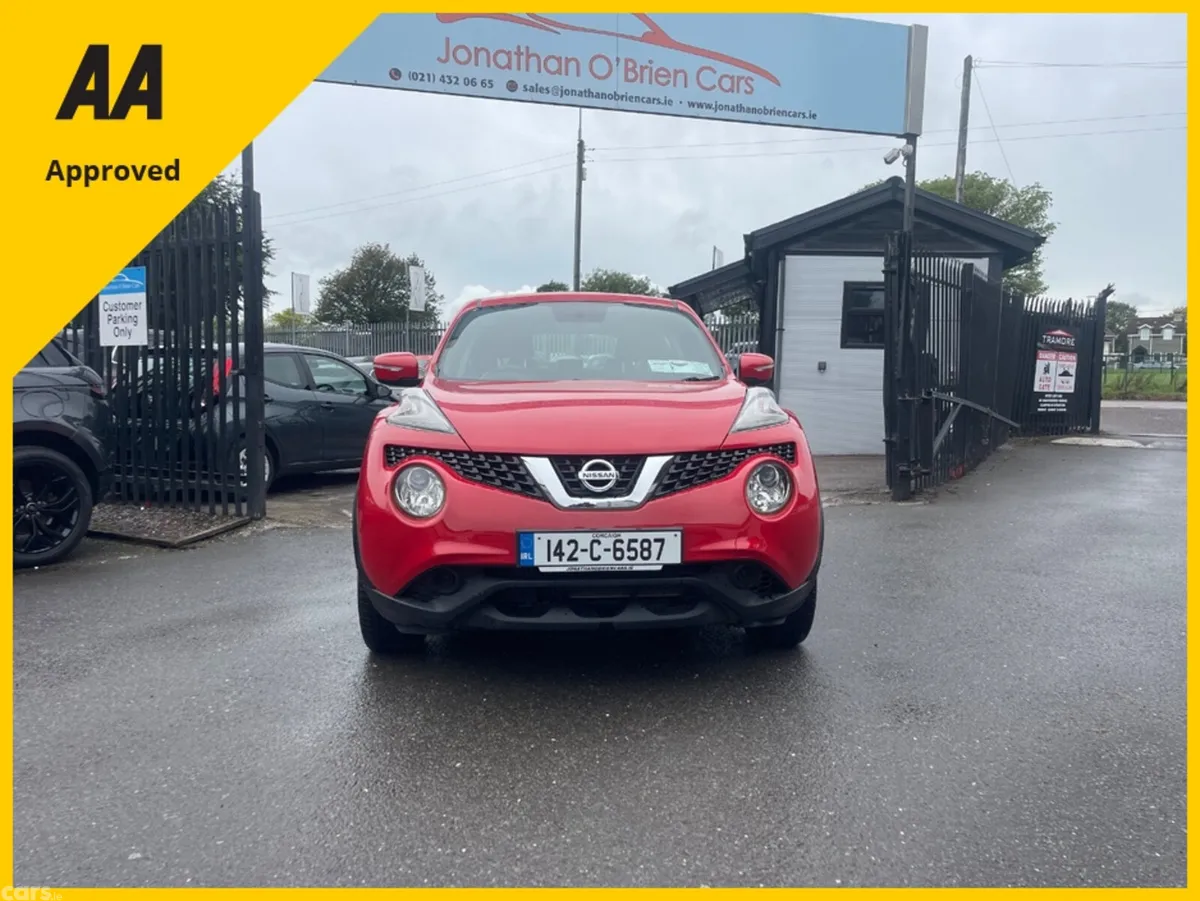 Nissan Juke Hatchback, Diesel, 2014, Red