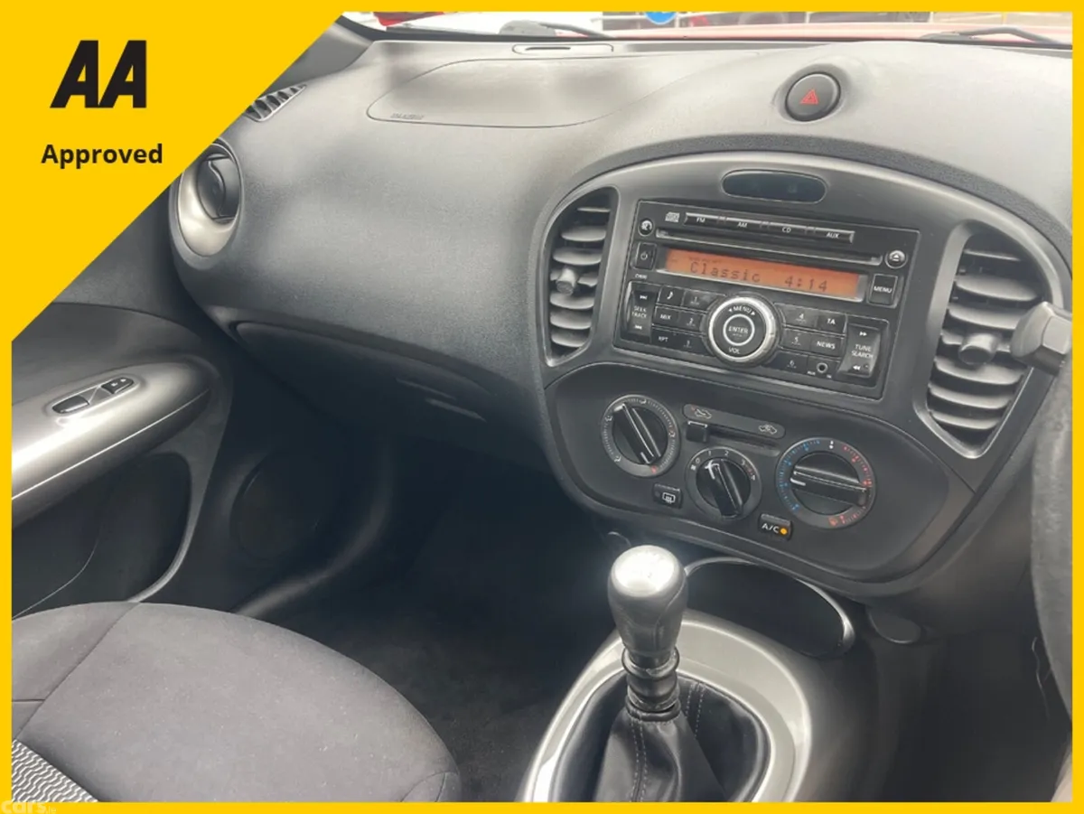 Nissan Juke Hatchback, Diesel, 2014, Red