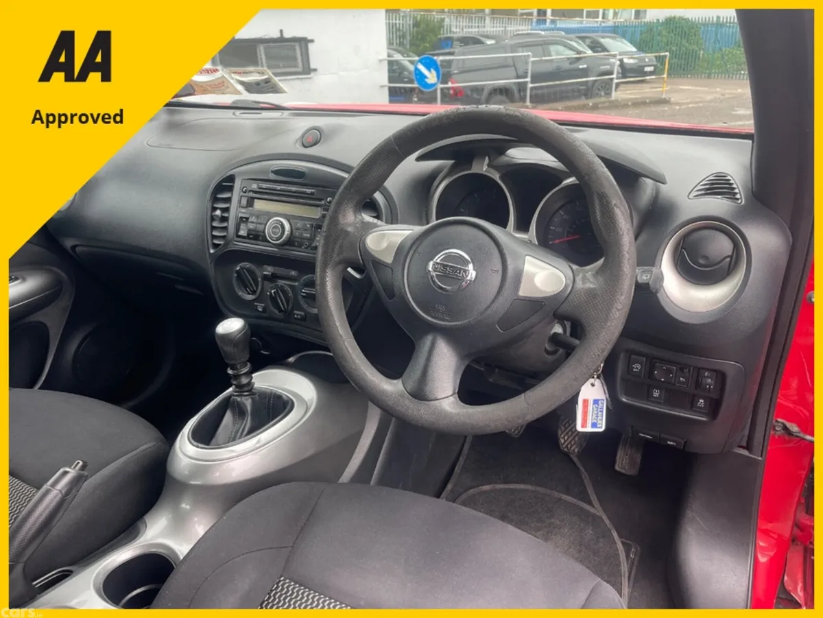 Nissan Juke Hatchback, Diesel, 2014, Red
