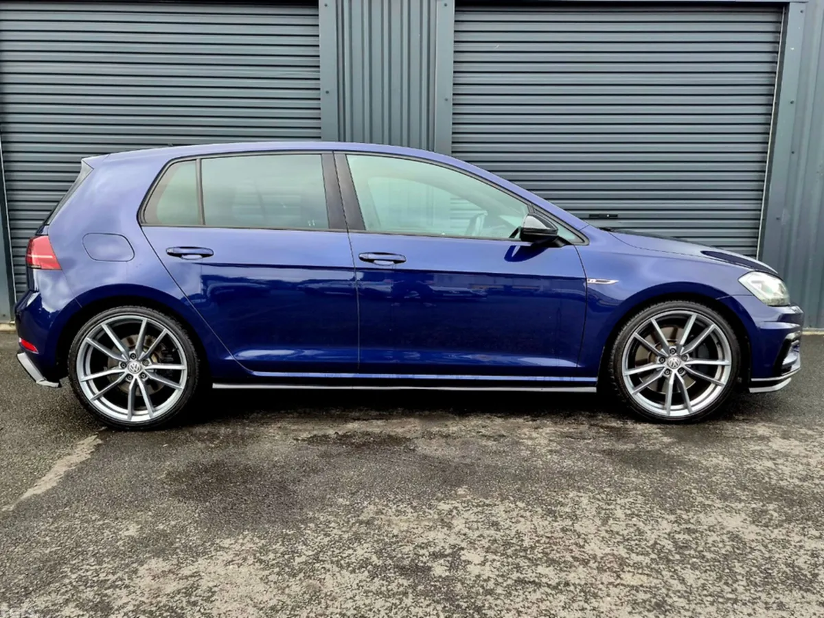 Volkswagen Golf Hatchback, Petrol, 2020, Blue