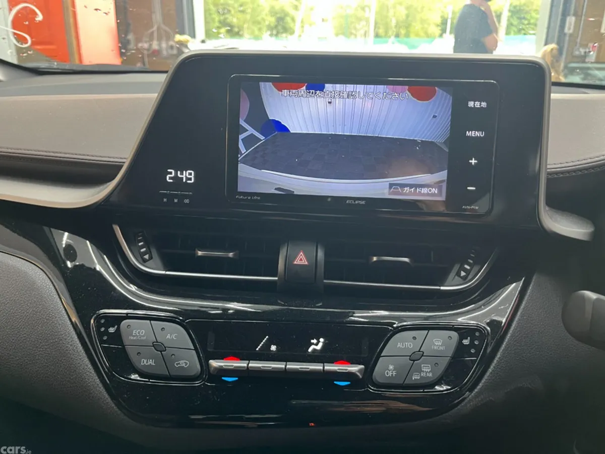 Toyota C-HR SUV, Petrol Hybrid, 2019, White