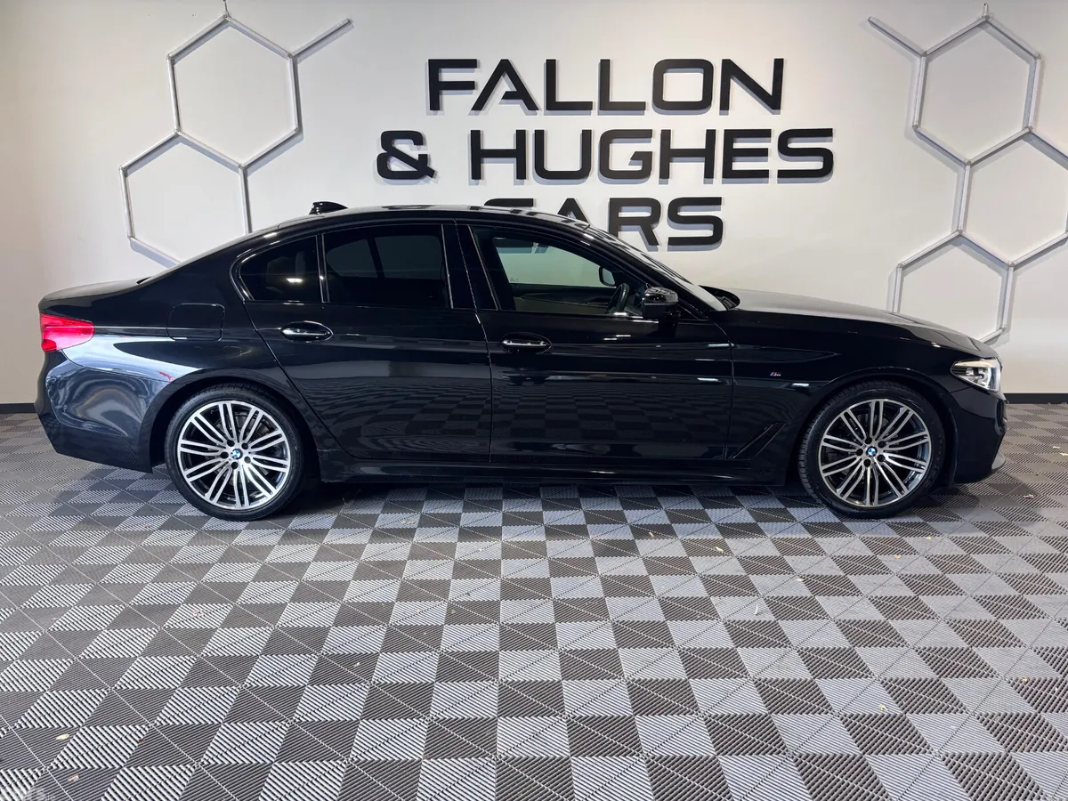 BMW 5-Series Saloon, Petrol, 2018, Black