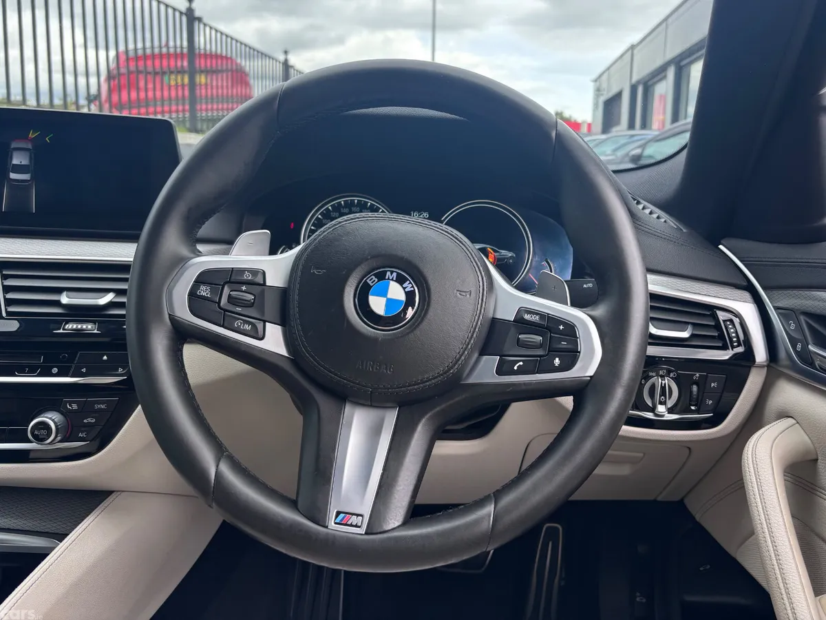 BMW 5-Series Saloon, Petrol, 2018, Black