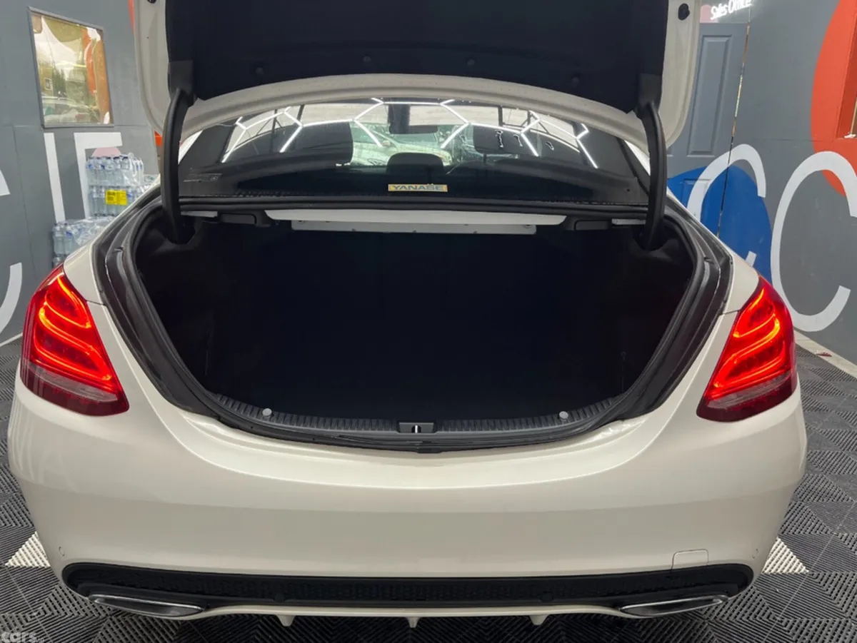 Mercedes-Benz C-Class Saloon, Diesel, 2018, White