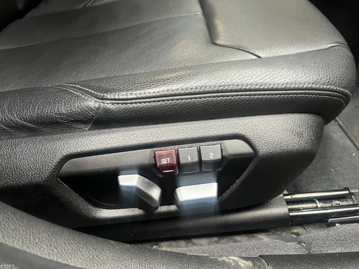 BMW 3-Series Estate, Diesel, 2016, Black